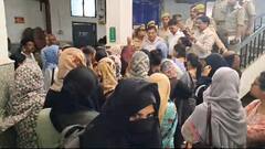 एएमयू के दर्जनों छात्रों ने घेरा रजिस्ट्रार कार्यालय, विश्वविद्यालय प्रशासन के इस आदेश का विरोध