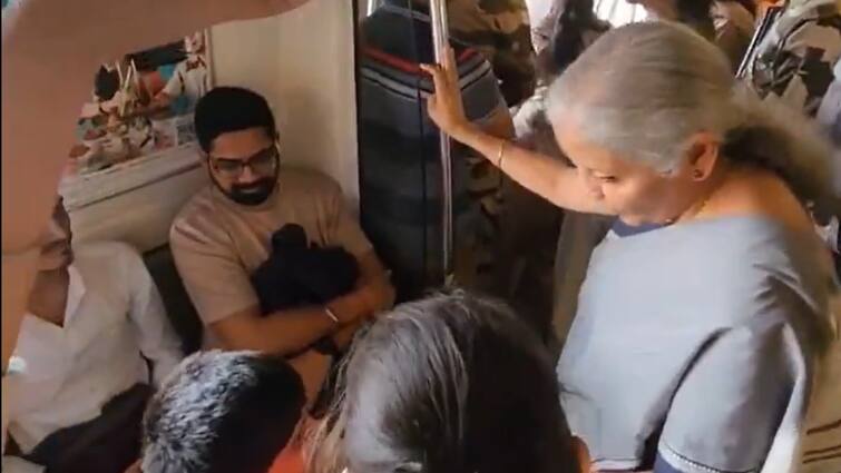 Finance Minister Nirmala Sitharaman Travels In Delhi Metro, Interacts With Fellow Commuters — W