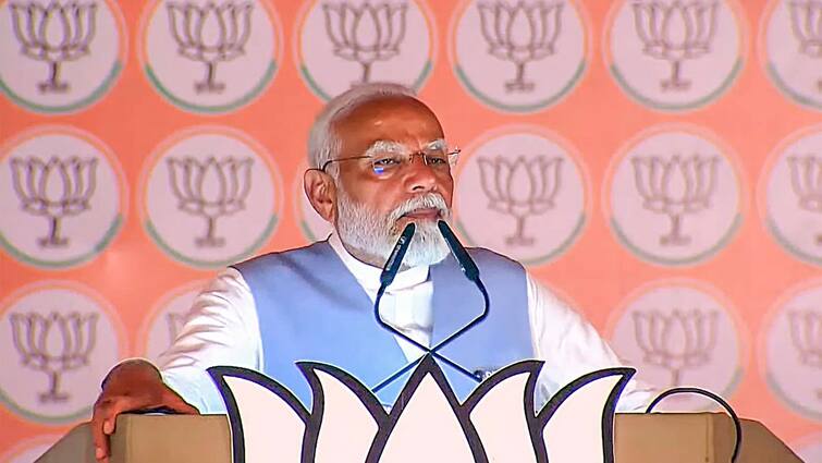 Lok Sabha Polls 2024 SP Congress PM Modi UP Hamirpur  Vote Jihad Article 370 Jammu Kashmir 'SP, Congress Will Gift Properties To Those Doing Vote Jihad': PM Modi Attacks Oppn In UP's Hamirpur