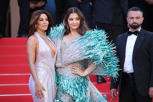 Aishwarya opted a centre parting with a pair of dangling earrings