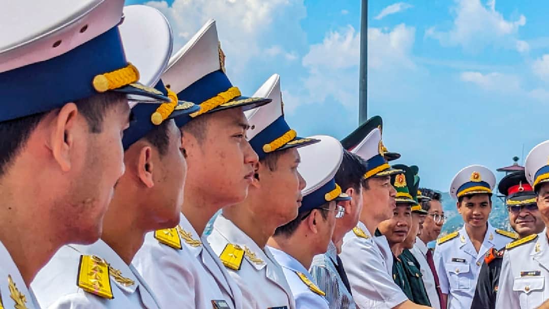 Indian Navy Jobs 2024: इंडियन नेवी में अफसर बनने का सुनहरा मौका, UPSC ने जारी किया नोटिफिकेशन, यहां देखें पूरी डिटेल Bihar upsc out nda indian navy and cds vacancy 2024 notification and exam schedule Indian Navy Jobs 2024: इंडियन नेवी में अफसर बनने का सुनहरा मौका, UPSC ने जारी किया नोटिफिकेशन, यहां देखें पूरी डिटेल