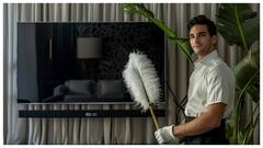 इन घरेलू चीजों से करें LED स्क्रीन की सफाई, साफ करते हुए न करें ये गलतियां