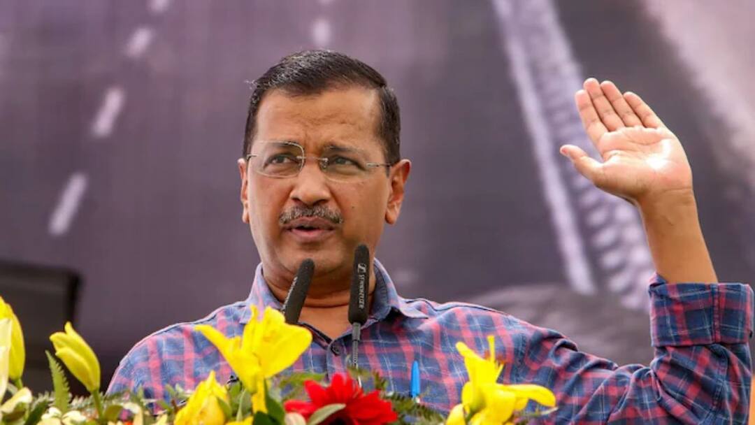 ED files chargesheet before Delhi Court against Chief Minister Arvind Kejriwal and Aam Aadmi Party in the liquor policy case Liquor Policy Case : दिल्ली मद्य धोरण प्रकरणात अख्खा आम आदमी पक्ष 'आरोपी'! ED कडून केजरीवाल आणि आपविरोधात आरोपपत्र