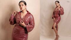 Sravanthi Chokkarapu: కన్నుకొడుతూ కవ్విస్తున్న క్యూట్ యాంకర్, మరీ ఇలా పోజులిస్తే ఎలాగమ్మా?