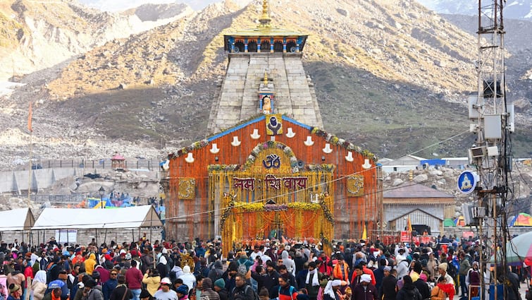 Char Dham Yatra 2024 Ban On VIP Darshan Videography On Temple Complex Char Dham Yatra: Ban On VIP Darshan Extended, Reels & Music Restricted On Temple Complex. Details