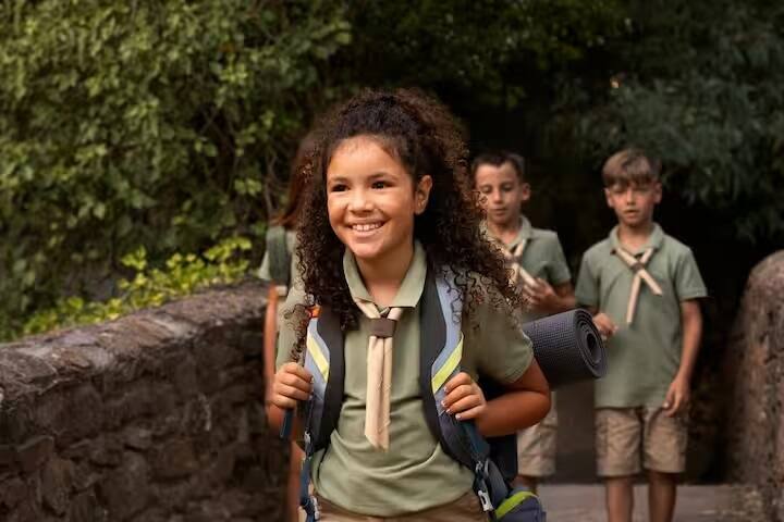 સરકાર દીકરીઓ માટે કેટલીક યોજનાઓ લાવતી રહે છે. આવી જ એક યોજનાનું નામ છે સુકન્યા સમૃદ્ધિ યોજના.