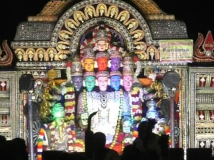 கரூர் மாரியம்மன் வைகாசி பெருவிழா - வெகு விமர்சையாக நடைபெற்ற பூச்சொரிதல் விழா