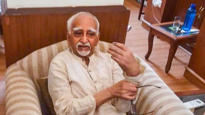 Former vice president Mohammad Hamid Ansari cast his vote on Thursday, the office added. (Image Source: PTI)