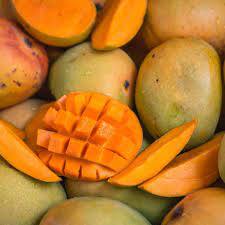 ਬਕੈਟ ਟੈਸਟ ਸਹੀ ਅੰਬ ਦੀ ਪਛਾਣ ਕਰਨ ਲਈ, ਇੱਕ ਬਾਲਟੀ ਵਿੱਚ ਪਾਣੀ ਲਓ ਅਤੇ ਇਸ ਵਿੱਚ ਹੌਲੀ-ਹੌਲੀ ਅੰਬ ਪਾਓ। ਜੇਕਰ ਅੰਬ ਪਾਣੀ 'ਚ ਡੁੱਬਣ ਲੱਗ ਜਾਣ ਤਾਂ ਉਹ ਕੁਦਰਤੀ ਤੌਰ 'ਤੇ ਪੱਕ ਜਾਂਦੇ ਹਨ। ਇਸ ਦੇ ਨਾਲ ਹੀ ਜੇਕਰ ਅੰਬ ਪਾਣੀ 'ਚ ਤੈਰਨਾ ਸ਼ੁਰੂ ਕਰ ਦੇਣ ਤਾਂ ਉਨ੍ਹਾਂ ਨੂੰ ਕੈਮੀਕਲ ਨਾਲ ਪਕਾਇਆ ਗਿਆ ਹੈ।