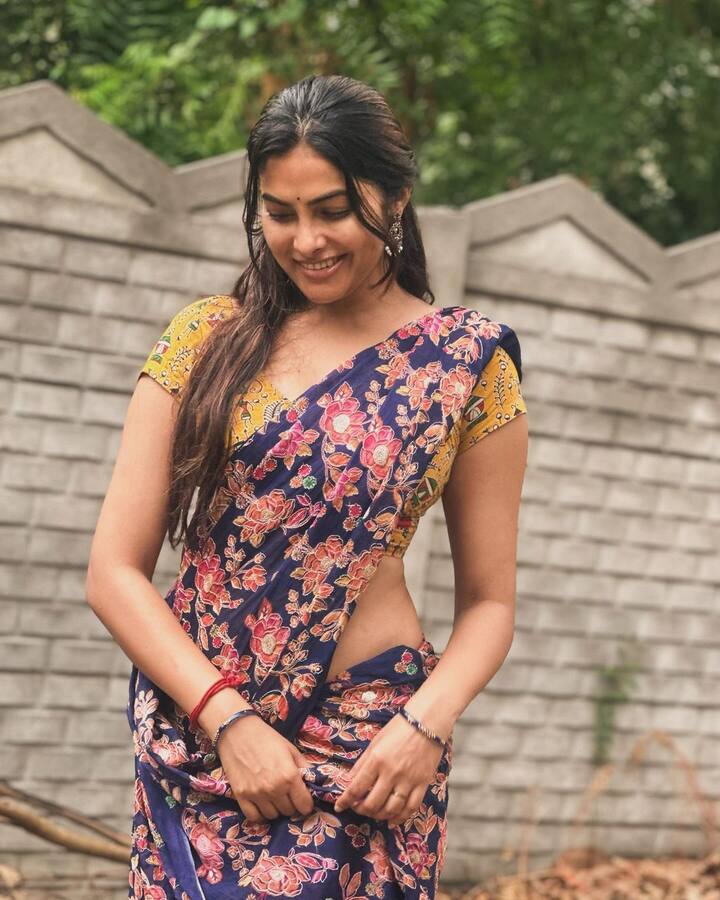 దివి రీసెంట్ గా ‘లంబసింగి‘ అనే సినిమాలో నటించింది. Photo Credit: Divi/Instagram