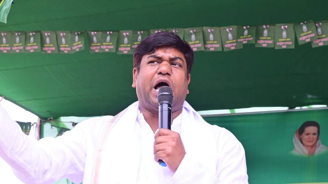 Mukesh Sahani: 'वह गुंडा वाली सरकार...', पीएम मोदी पर भड़के मुकेश सहनी, बीजेपी पर लगाया गंभीर आरोप Mukesh Sahani attacked PM Narendra Modi during Rohini Acharya campaign with Tejashwi Yadav ann Mukesh Sahani: 'वह गुंडा वाली सरकार...', पीएम मोदी पर भड़के मुकेश सहनी, बीजेपी पर लगाया गंभीर आरोप