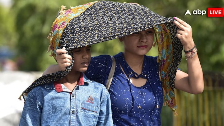 Gujarat Heatwave Alert: गुजरात में भीषण गर्मी से लोग परेशान हैं. लू लगने से  लोग बीमार भी पड़ रहे हैं. इस बीच मौसम विभाग की भविष्यवाणी भी राहत देने वाली नहीं है.