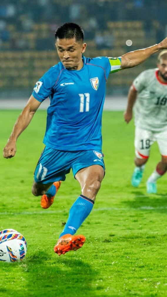 চল্লিশের সুনীল এত ফিট কীভাবে?