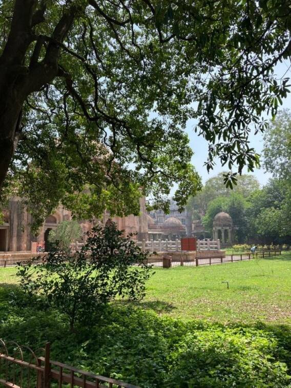 दिल्ली का सबसे अमीर गांव कौन-सा है