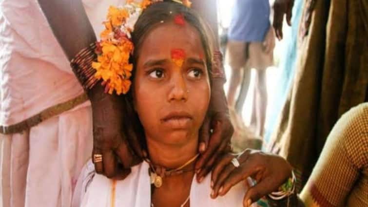 आखिर कौन होती है देवदासी? जिनका पुराणों में भी मिलता है जिक्र who is a Devdasi Which is also mentioned in the Puranas आखिर कौन होती है देवदासी? जिनका पुराणों में भी मिलता है जिक्र