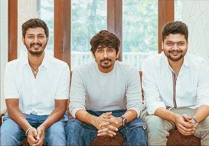 8 தோட்டாக்கள், குருதி ஆட்டம் படத்தை எடுத்த இயக்குநர் ஸ்ரீ கணேஷ் தற்போது நடிகர் சித்தார்த்தை வைத்து படம் இயக்க போவதாக அதிகார பூர்வ அறிவிப்பு வெளியாகியுள்ளது. இது சித்தார்த்தின் 40 -வது படமாகும்