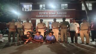 Tiruvannamalai crime stole 19 bikes  one month on the grivalam road - TNN crime: கிரிவலப் பாதையில் ஒரே மாதத்தில் 19 பைக் திருட்டு - பலே திருடர்கள் சிக்கியது எப்படி.?