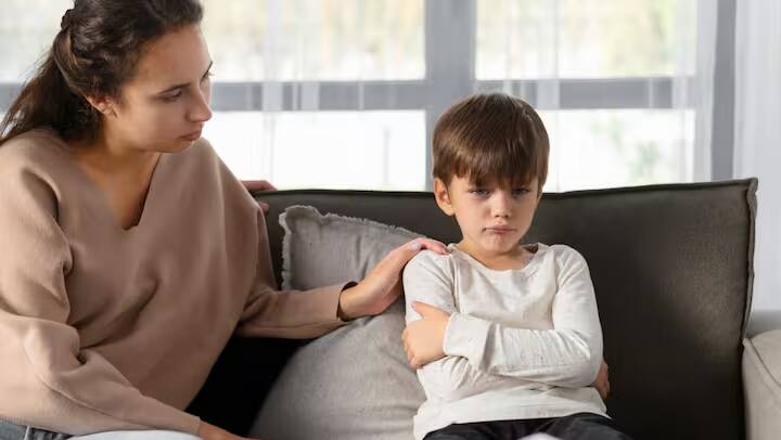 does-your-child-get-angry-often-see-if-its-because-of-you Parenting: શું તમારું બાળક પણ કરે છે વધુ ગુસ્સો? જાણી લો ક્યાક તેનું કારણ તમે તો નથીને