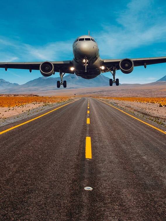 फ्लाइट उड़ाते-उड़ाते कितनी देर सो सकते है पायलट?