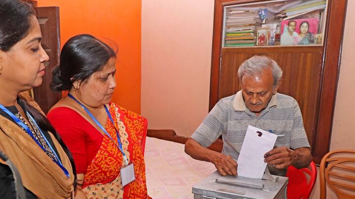 The CEO's office confirmed that the West Delhi constituency reported the highest number of home votes, with 348 voters participating. Among them, 299 were elderly individuals. (Image Source: PTI)