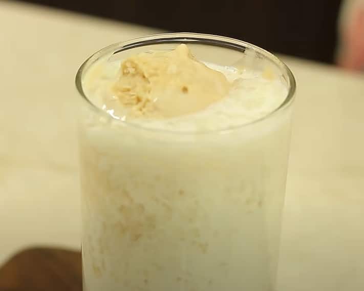 தேவையான பொருட்கள் : பாதாம் பிசின், சர்க்கரை - 1 கப், தண்ணீர், பால் - 1 லிட்டர், பால் கோவா - 100 கிராம், சோள மாவு - 2 தேக்கரண்டி, பிரெஷ் கிரீம் -200 மில்லி, நன்னாரி சிரப்