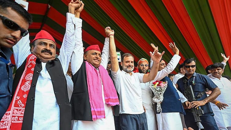 BJP Going Win Only One Seat UP Congress Rahul Gandhi In Prayagraj Joint Rally Akhilesh Yadav Ujjawal Raman Singh PM Modi 'BJP Will Win Only One Seat In UP,' Rahul Gandhi Says At Prayagraj Rally With Akhilesh