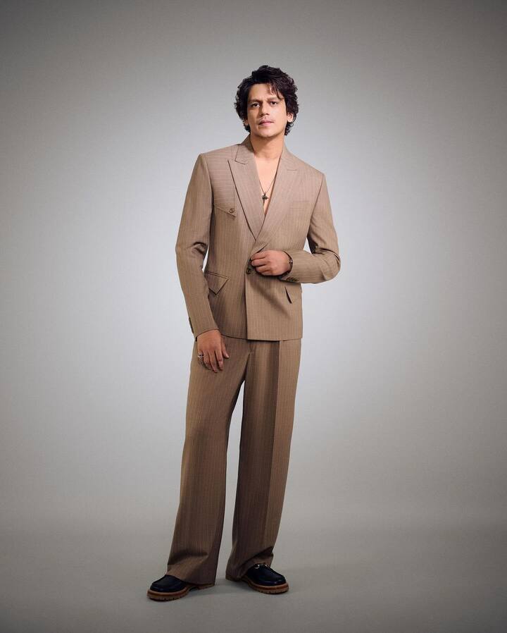 उस वक्त विजय की लाइफ में एक ऐसा पल भी आया था. जब उनके अकाउंट में सिर्फ 18 रुपए बचे थे. इसका खुलासा खुद विजय ने ही Galatta Plus से खास बातचीत में किया था.