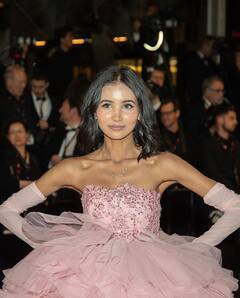 Nancy Tyagi Profile: लॉकडाउन में छूटी पढ़ाई फिर पैसों के लिए शुरू किया ये काम! कौन हैं नैंसी त्यागी जिसने कान्स में खुद सिलकर पहनी ड्रेस?