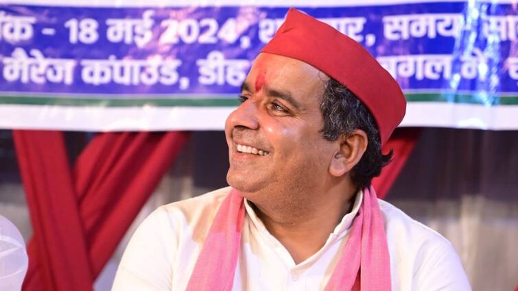 UP Lok Sabha Elections 2024 Samajwadi leader Juhie Singh Rally for Azamgarh candidate Dharmendra singh ann UP Lok Sabha Election 2024: धर्मेंद्र यादव की जीत के लिए आजमगढ़ में सपा नेताओं ने डाला डेरा, निरहुआ के आरोप पर किया पलटवार 