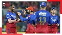 শাপমুক্তি, অভিনন্দন কেকেআরেরও, ম্যাচের সেরার পুরস্কার দয়ালের হাতে তুলে দিলেন ডুপ্লেসি