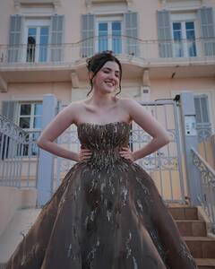 Cannes 2024: कान्स में बॉलीवुड हसीनाओं को कड़ी टक्कर देती दिखीं ये पॉपुलर इन्फ्लुएंसर्स, वायरल हुईं तस्वीरें