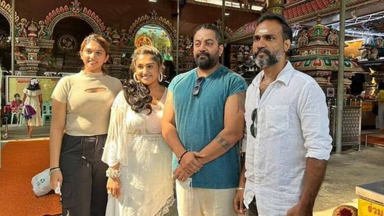 actress vanitha vijayakumar join ex robert master for a movie Vanitha Vijayakumar: ராபர்ட் மாஸ்டருடன் மீண்டும் இணையும் வனிதா.. வெளியான புகைப்படங்கள்!