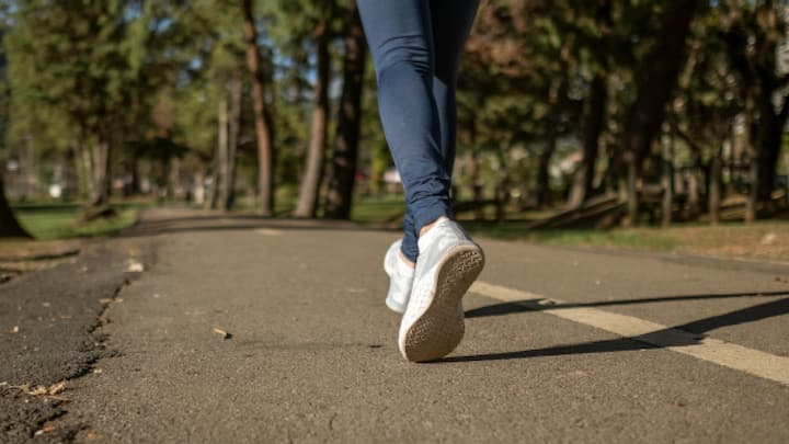Miniwalk Benefits :   दररोज चालणे हा निरोगी राहण्याचा उत्तम मार्ग आहे.