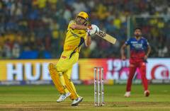 Photos: गगनचुंबी छक्कों के मास्टर बने एमएस धोनी, आईपीएल 2024 में जड़ा सबसे लंबा 110 मीटर का सिक्स