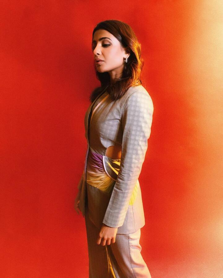 తాజాగా కూడా తన లైఫ్​స్టైల్​కి సంబంధించిన ఫోటోలు షేర్ చేసింది. ఫోటోలు చూస్తే ప్రశాంతమైన లైఫ్​ని గడుపుతున్నట్లు తెలుస్తోంది.(Images Source : Instagram/Samantha Ruth Prabhu)