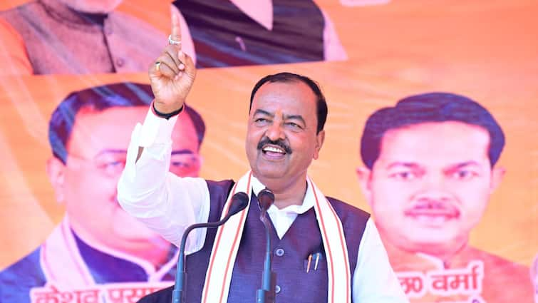 UP Deputy CM Keshav Prasad Maurya Said Mukhtar Ansari is Messiah of Akhilesh Yadav at Bhadohi Rally 'अखिलेश यादव के मसीहा मुख्तार अंसारी', केशव प्रसाद मौर्य ने इंडिया गठबंधन पर भी कसा तंज