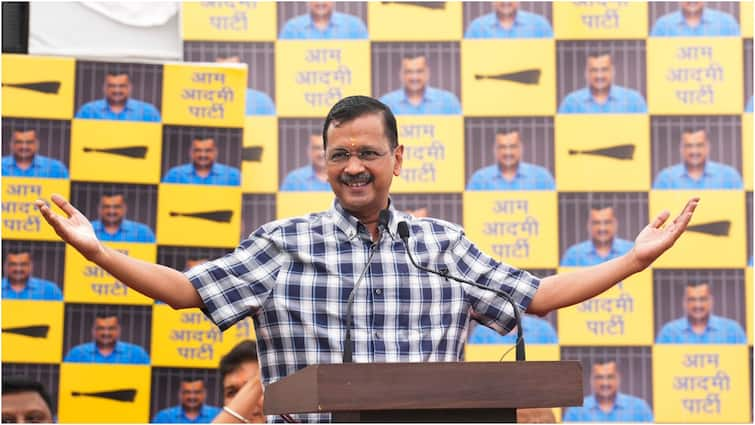 Swati Maliwal Assault Case AAP Chief Delhi CM Arvind Kejriwal Reaction On Bibhav Kumar Arrest Delhi Police Swati Maliwal Case: स्वाति मालीवाल केस में बिभव कुमार की गिरफ्तारी पर CM केजरीवाल की प्रतिक्रिया, बोले- 'अब मेरे...'