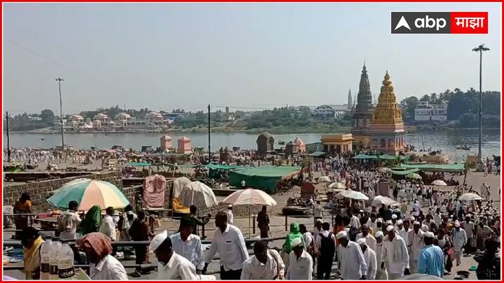 आज मोहिनी एकादशीनिमित्त पंढरपूरमध्ये भाविकांची मोठ्या प्रमाणात गर्दी पाहायला मिळतेय.