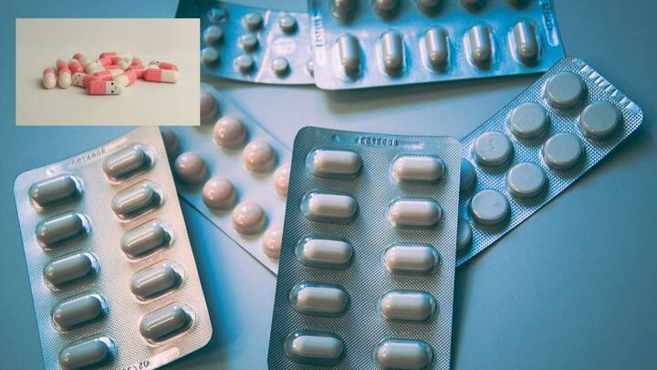 மருந்து, மாத்திரைகள் - தூங்கும் இடத்திற்கு மருந்து மாத்திரைகளை வைக்காதீர்கள். அது உங்களுக்கு நோய்மை உணர்வை தரும். ஆரோக்கியமான உடல்நலன் மற்றும் மனநலனை பாதிக்கும்.