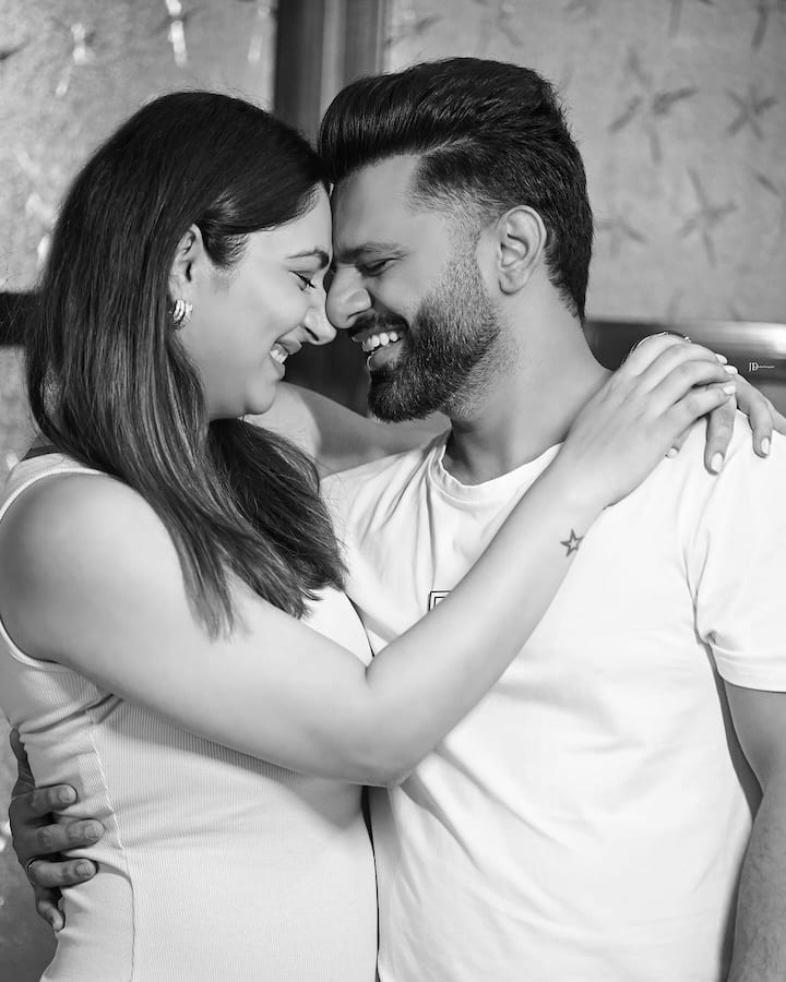 Disha and Rahul tied the knot in 2021. The couple has a baby girl, Navya. On the work front, Disha was last seen in ‘Bade Achhe Lagte Hain 3’. (All images: Instagram/@dishaparmar)