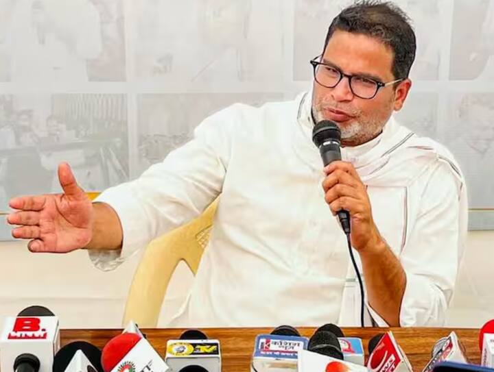 ਪ੍ਰਸ਼ਾਂਤ ਕਿਸ਼ੋਰ ਨੇ ਕਿਹਾ, ਗਾਂਧੀ ਦੀ ਵਿਚਾਰਧਾਰਾ ਅਜਿਹੀ ਹੈ ਜਿਸ ਨੂੰ ਕਮਿਊਨਿਸਟਾਂ, ਅੰਬੇਡਕਰਵਾਦੀਆਂ, ਸਮਾਜਵਾਦੀਆਂ ਅਤੇ ਕਾਂਗਰਸੀਆਂ ਨੇ ਸਵੀਕਾਰ ਕੀਤਾ ਹੈ। ਮੁਸਲਮਾਨਾਂ ਨੂੰ ਕੱਟੜਤਾ ਵੱਲ ਨਹੀਂ ਜਾਣਾ ਚਾਹੀਦਾ। ਉਨ੍ਹਾਂ ਨੂੰ ਗਾਂਧੀ ਦੀ ਵਿਚਾਰਧਾਰਾ ਨੂੰ ਅਪਨਾਉਣਾ ਚਾਹੀਦਾ ਹੈ। ਉਸ ਦਿਸ਼ਾ ਵਿੱਚ ਜਾਣਾ ਚਾਹੀਦਾ ਹੈ।