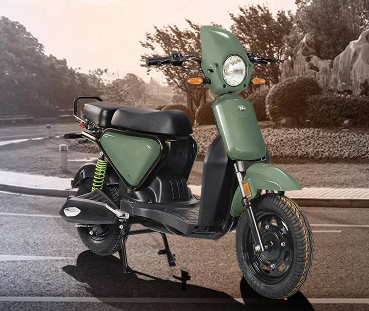 Lectrix ECity Zip को 12 जून को लॉन्च किया जा सकता है. ये एक इलेक्ट्रिक स्कूटर है. जिसकी कीमत 80 हजार रुपये से 90 हजार रुपये के बीच हो सकती है.