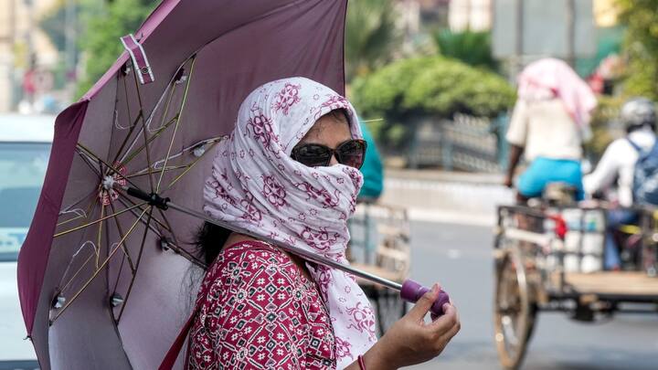 Madhya Pradesh Weather Update: मध्य प्रदेश के दतिया जिले में पारा सबसे ज्यादा दर्ज किया गया. यहां तापमान 47.5 डिग्री सेल्सियस रहा. वहीं, गुना और ग्वालियर में 45.5 डिग्री तक पारा पहुंच गया.