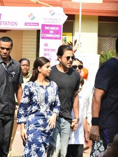 Lok Sabha Elections 2024: Shah Rukh Khan ने मुंबई में डाला वोट, पोलिंग बूथ पर सुहाना, गौरी संग अबराम भी पहुंच, देखें तस्व