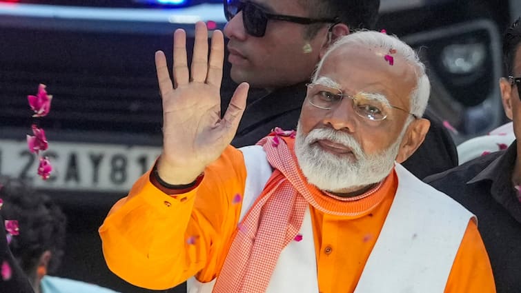 PM Narendra Modi Varanasi Visit On 21 May after filed nomination and Road Show ANN फिर वाराणसी आ रहे हैं पीएम नरेंद्र मोदी, बीते एक हफ्ते में है काशी का दूसरा दौरा