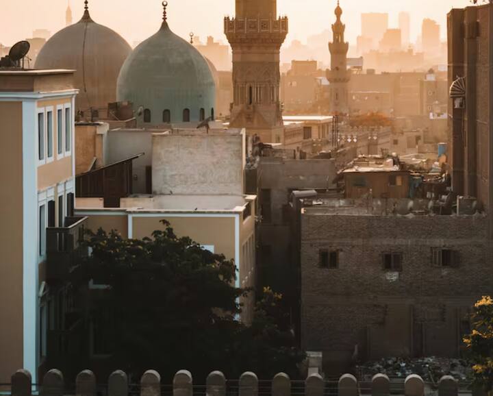 ਇਹ ਦੇਸ਼ ਭਾਰਤ ਦਾ ਗੁਆਂਢੀ ਦੇਸ਼ ਭੂਟਾਨ ਹੈ। ਜਦੋਂ ਕਿ ਕੁੱਲ ਆਬਾਦੀ 7.5 ਲੱਖ ਹੈ, ਇਸ ਦੇਸ਼ ਵਿੱਚ ਮੁਸਲਮਾਨਾਂ ਦੀ ਗਿਣਤੀ 5 ਤੋਂ 7 ਹਜ਼ਾਰ ਹੈ।