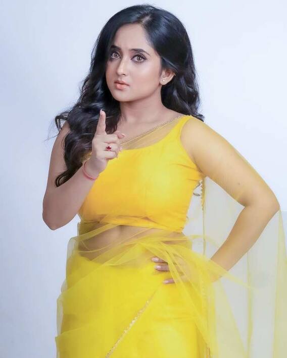 আদৃত-কৌশাম্বির বিয়ে নিয়ে মুখ খুললেন সৌমিতৃষা