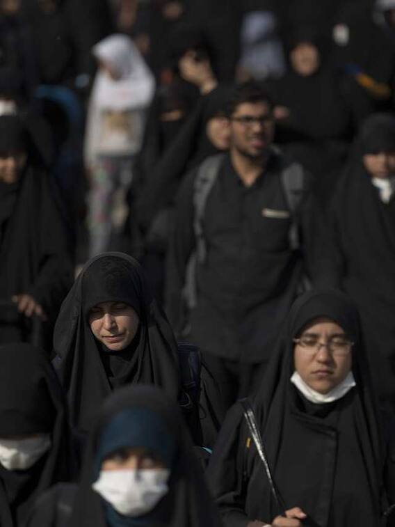 क्या होता है मेहरम, मुस्लिम महिलाओं से इसका क्या ताल्लुक?