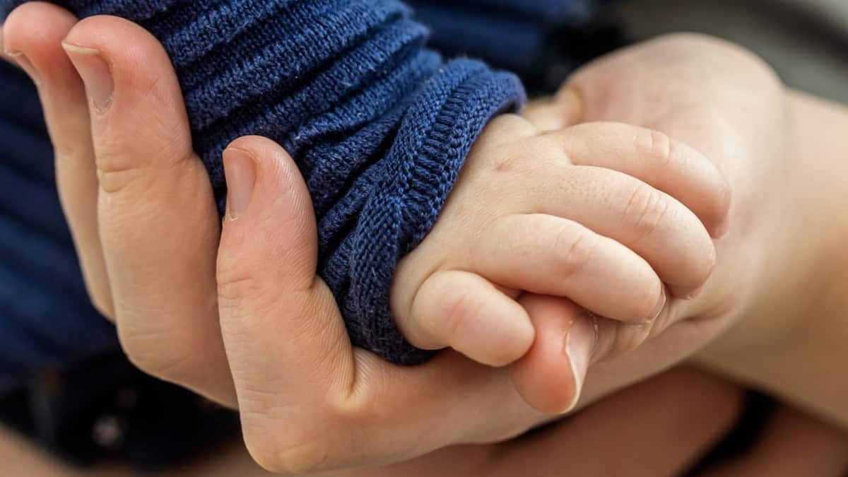 Tamil Nadu: Mother Of Infant Who Fell Off Balcony But Was Rescued Dies By Suicide