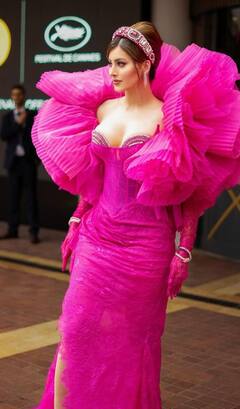 न बड़ी फिल्में, न किसी इंटरनेशनल ब्रांड को कर रहीं एंडोर्स, फैंस ने पूछा- हर साल कान्स में उर्वशी रौतेला की कैसे हो जाती है एंट्री?